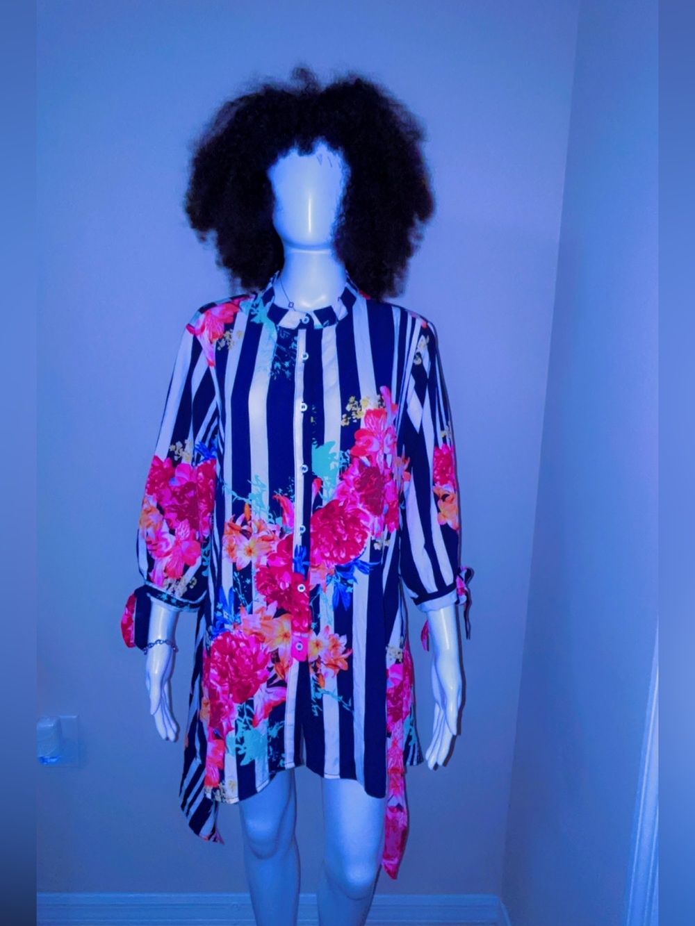 Peter Nygard Navy and White Striped Floral Button-Front Tunic